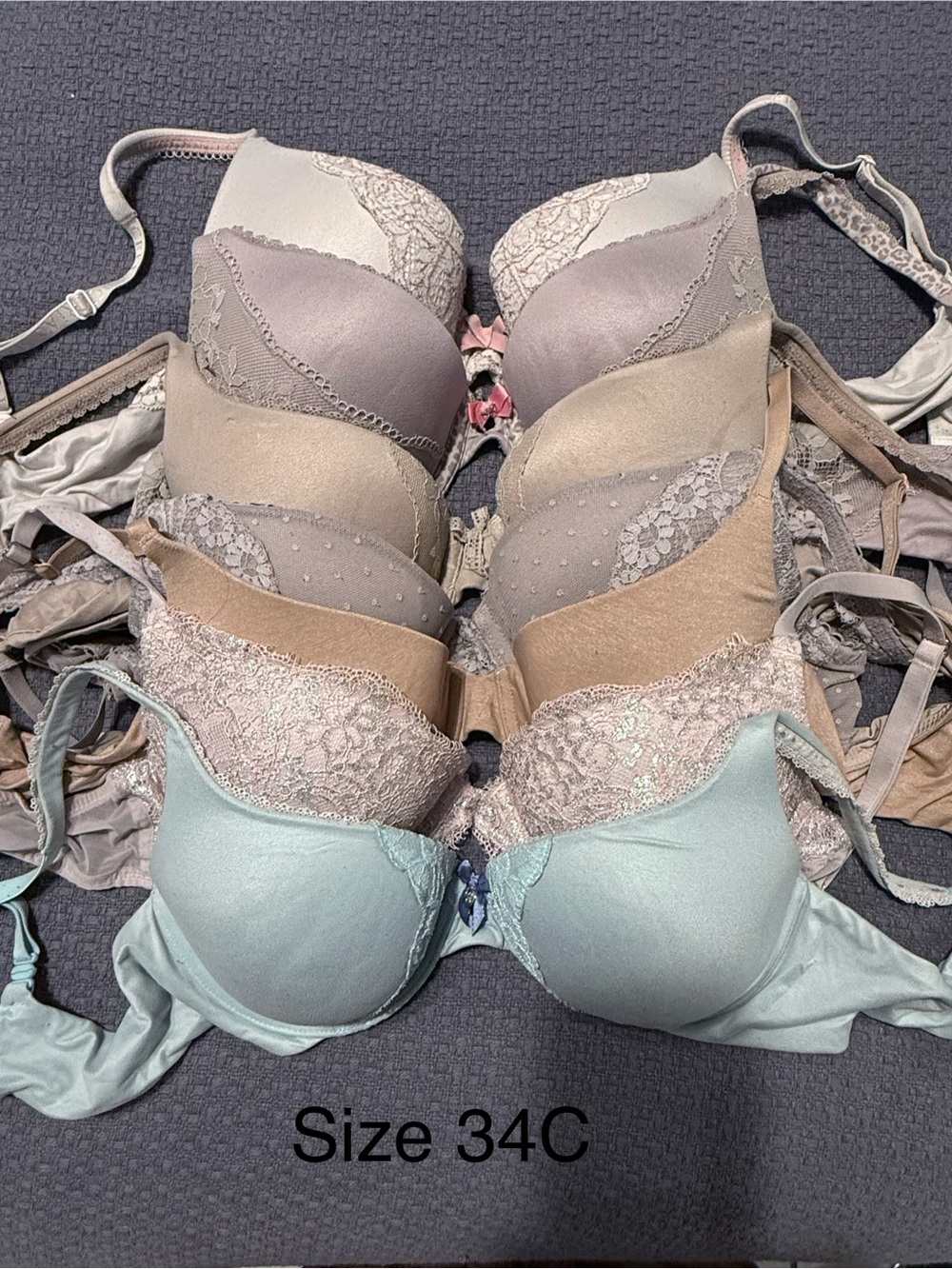 Victoria's Secret 7 piece lot  34C bras